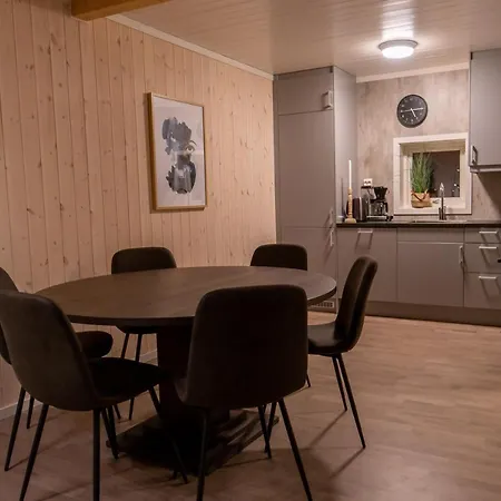 Lofoten Rorbuutleie - Lilleeidet Daire