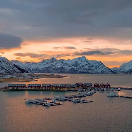 Lofoten Rorbuutleie - Lilleeidet Gravdal (Vestvagoy)