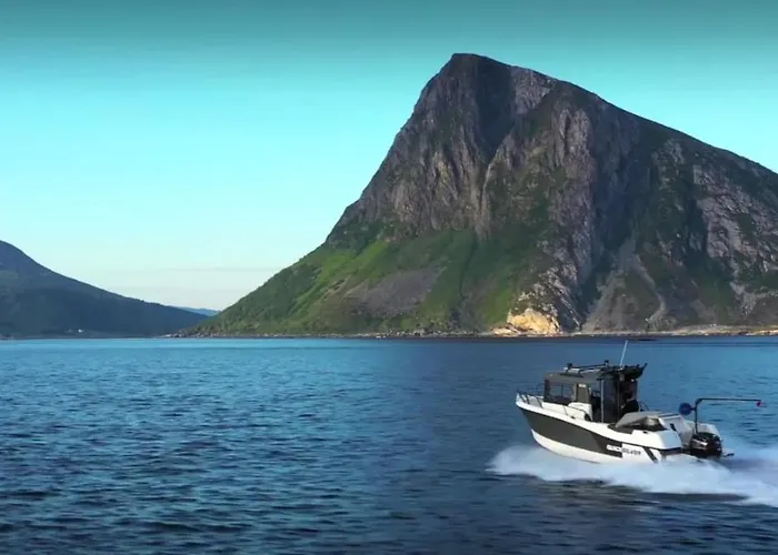 Lofoten Rorbuutleie - Lilleeidet *